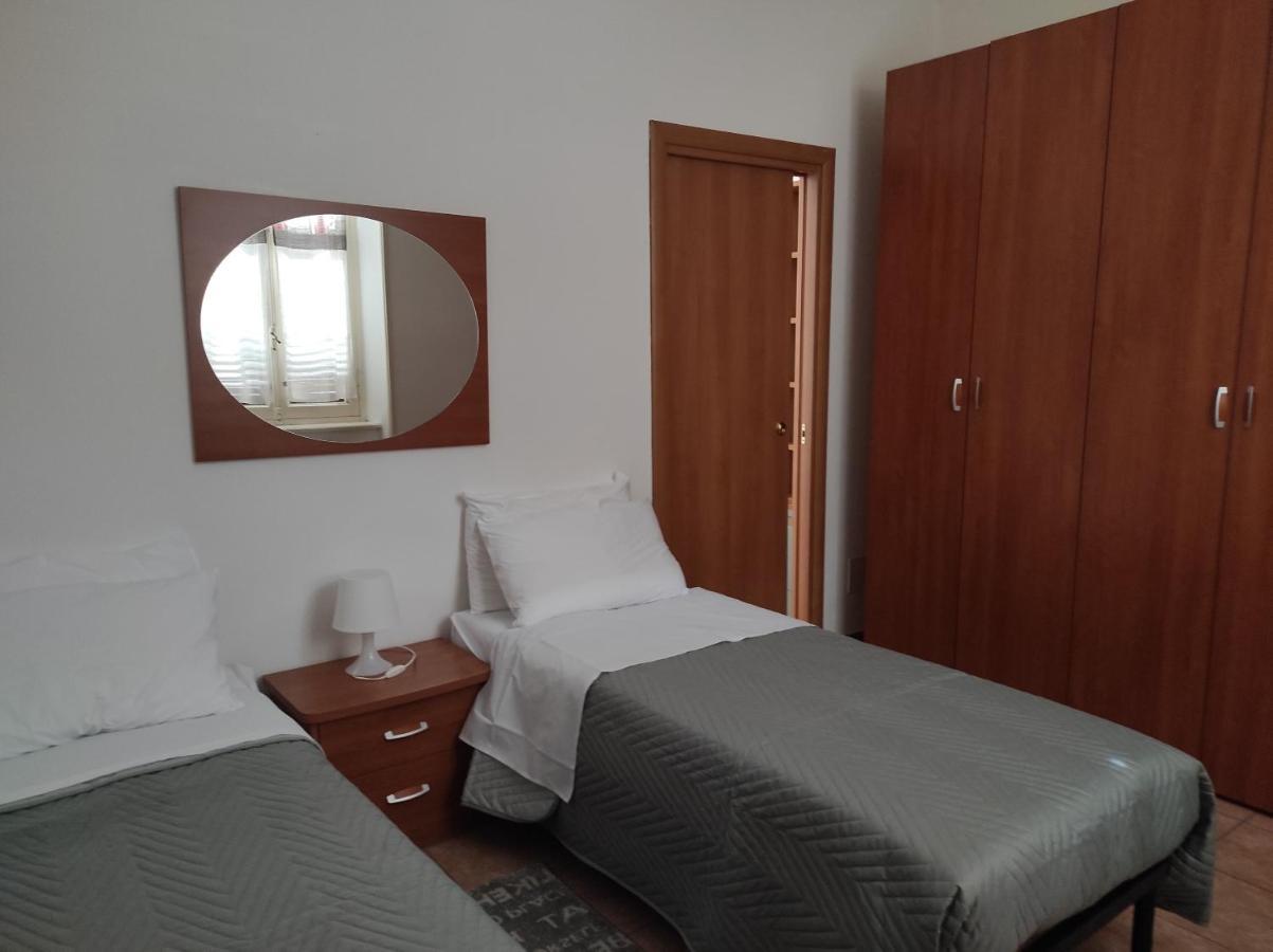 Casa Di Luca Appartement Lecco Buitenkant foto