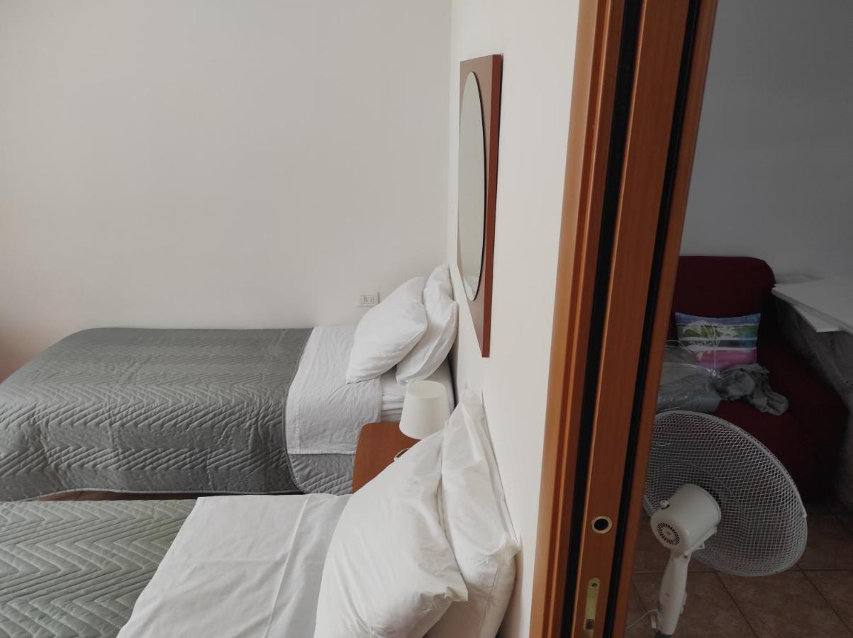 Casa Di Luca Appartement Lecco Buitenkant foto